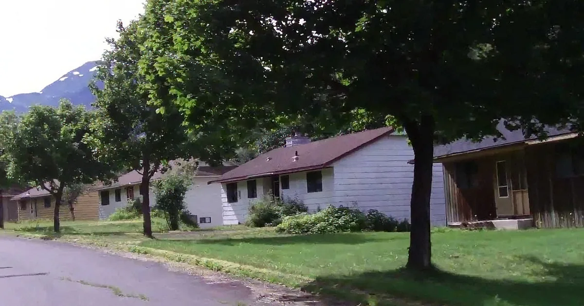 This Entire Town Has Been Abandoned Since 1982. What One Man Captures on the Inside? Eerie!