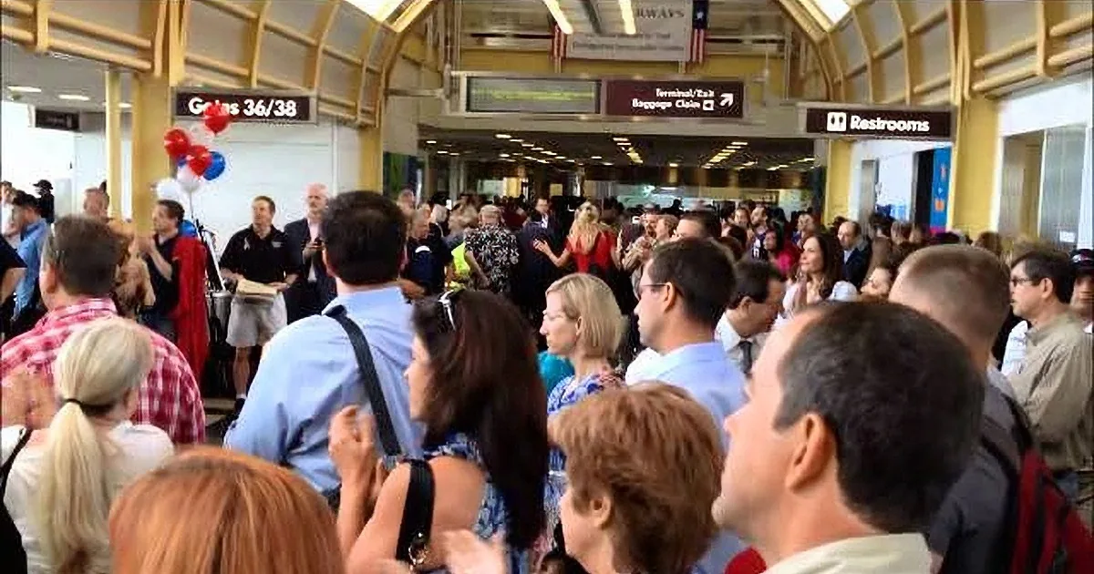 This Veterans Were Boarding a Plane. but Don't Miss the Surprise They Got! Unreal!