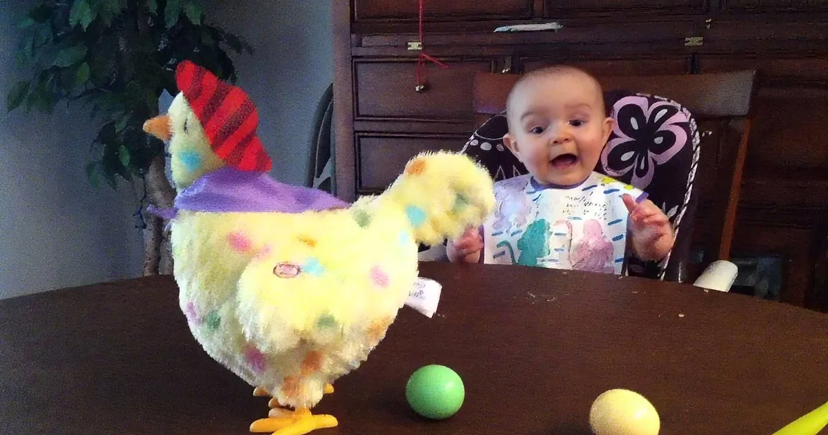 Baby Finally Figures out Where Eggs Come From. You''ll Be Floored When You See Her Reaction!