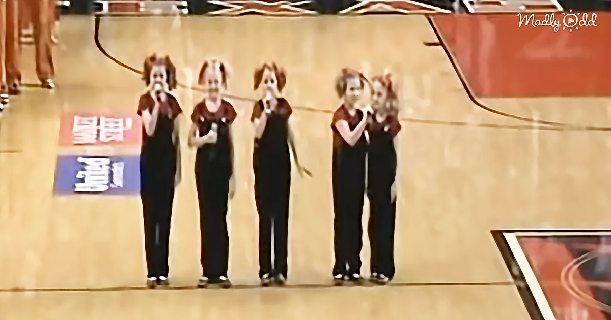 The Cactus Cuties Beautifully Sing the National Anthem - Wow