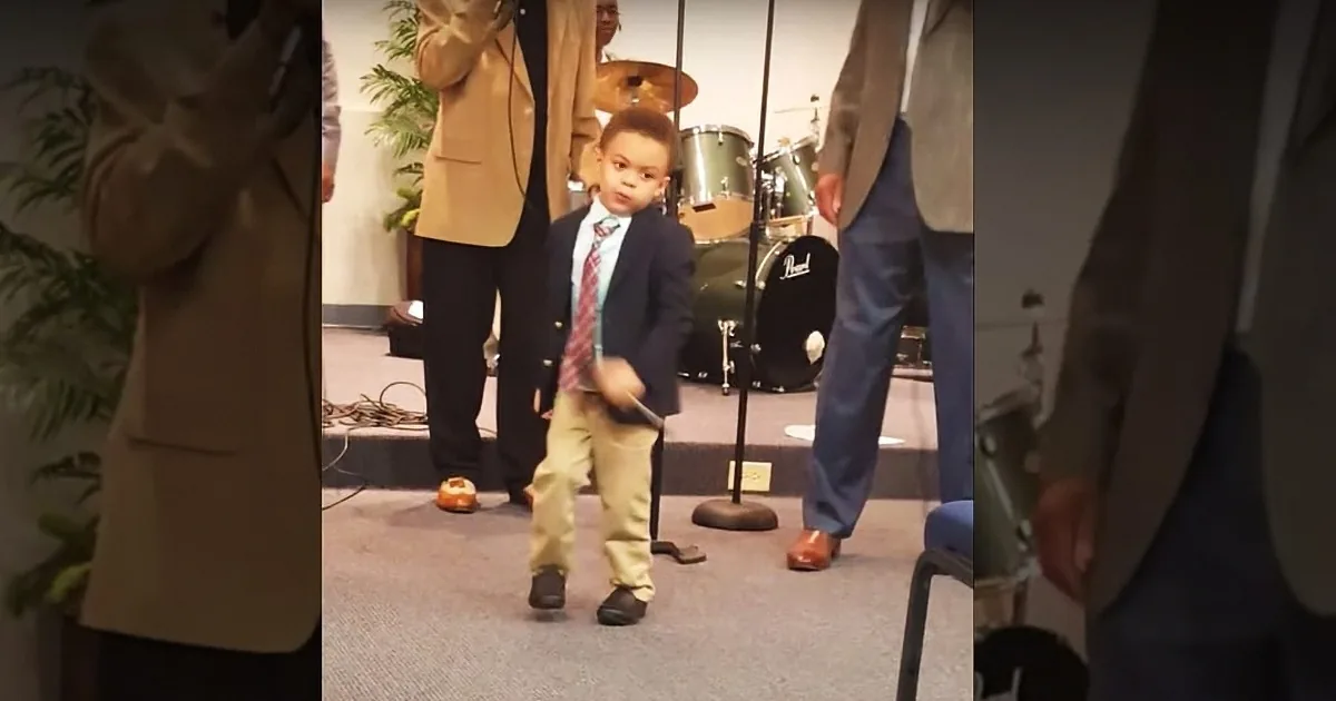 4-Yr-Old Went in Front of the Congregation. Just Wait Till You Hear Him Sing! Wow!