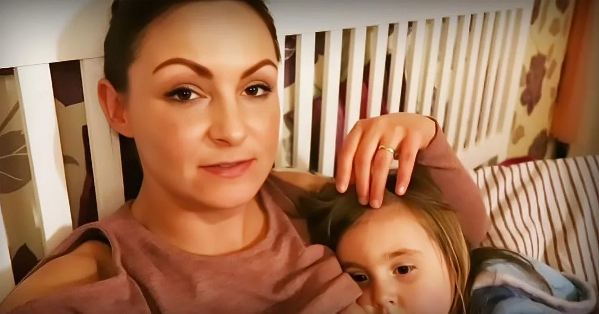 People Are Quick to Judge Mom for Breastfeeding 4-Year-Old, so She Fires Back