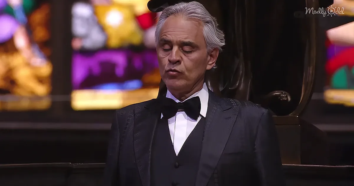 Opera Singer Andrea Bocelli Gives Moving Performance on Easter in Empty Milan Cathedral