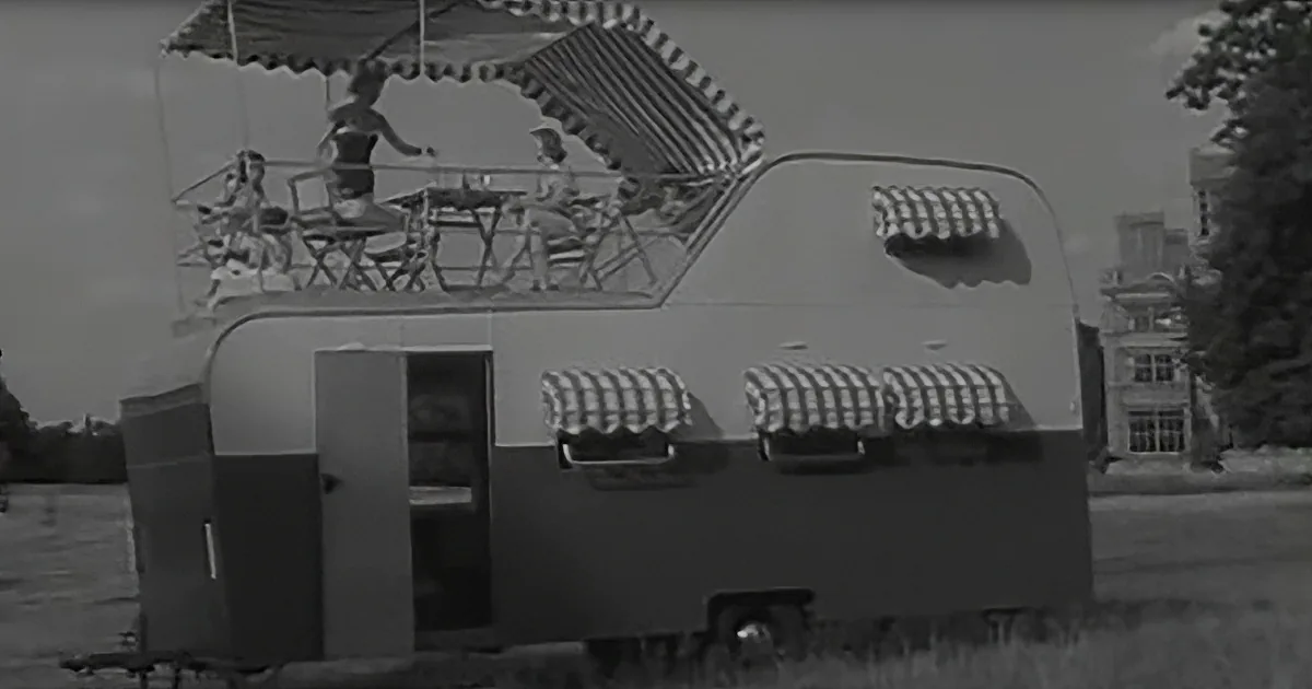 Vintage Footage of 1951 Double Decker Camper Trailer Shows off Stylish Interior