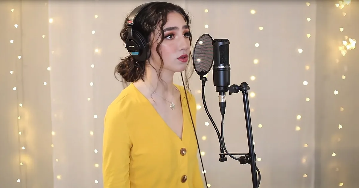 American Idol Contestant Worships From Home With Emotional ''Way Maker'' Cover