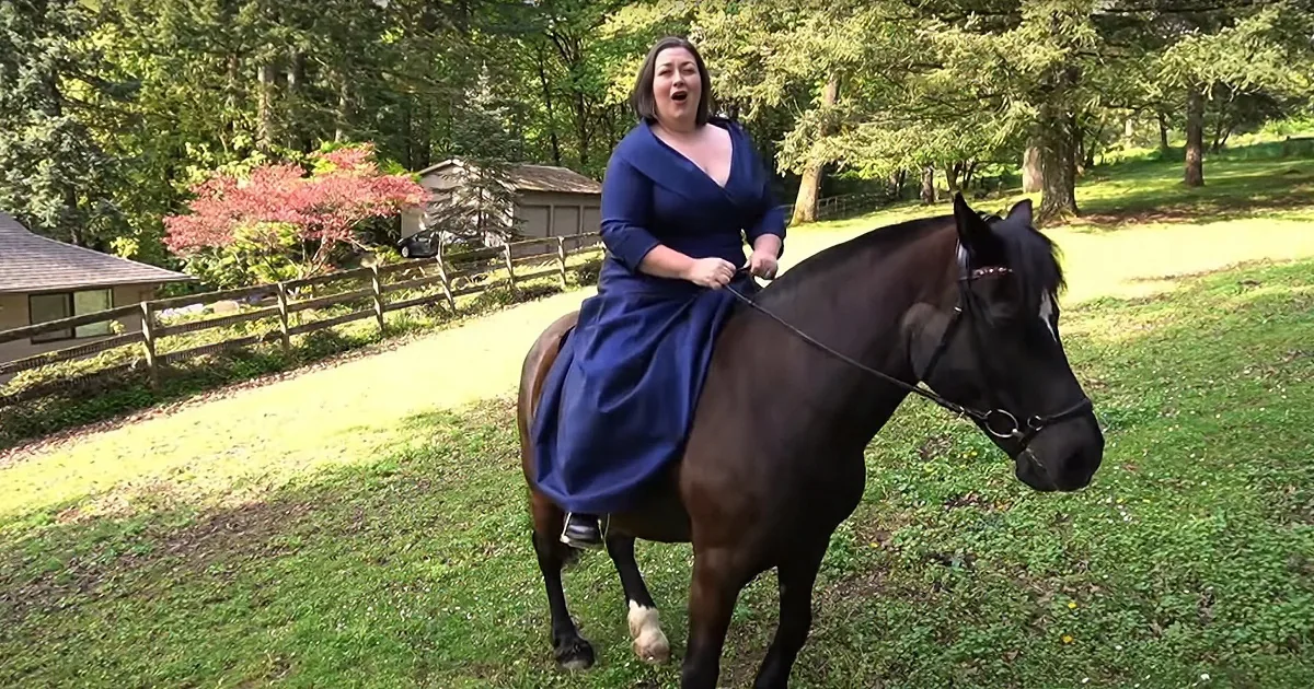 Opera Singer Erin McCarthy and Her Horse Stirrup Laughter at 'America's Got Talent' Audition