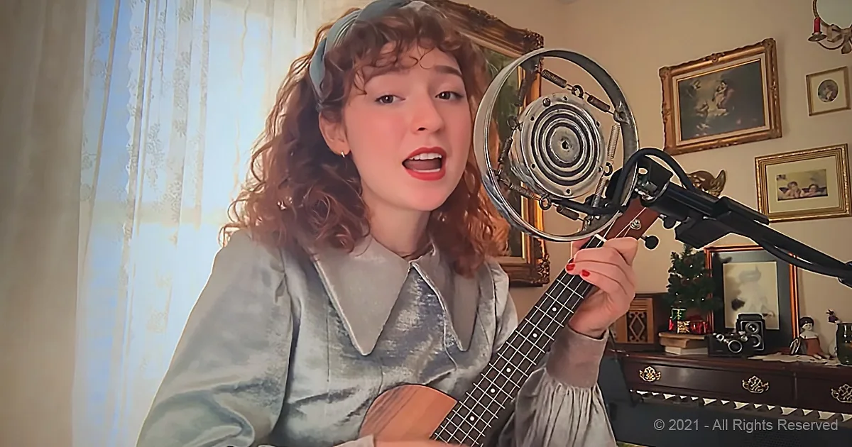 Wholesome Musician Plays ''Frosty the Snowman'' on a Classical Guitar