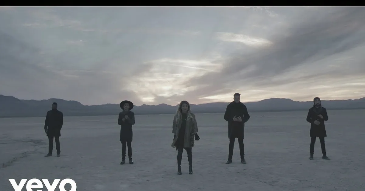 This a Cappella Version of ''Hallelujah'' Is Everyone''s New Christmas Favorite