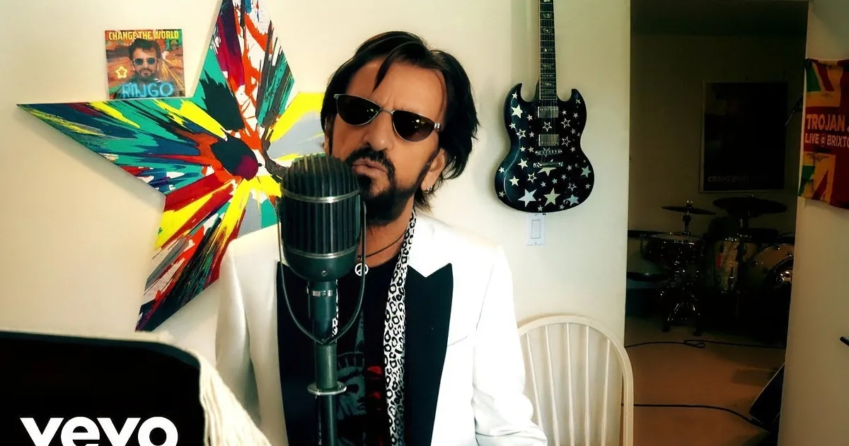 81-Year-Old Ringo Starr Shows off Age-Defying Drum Performance