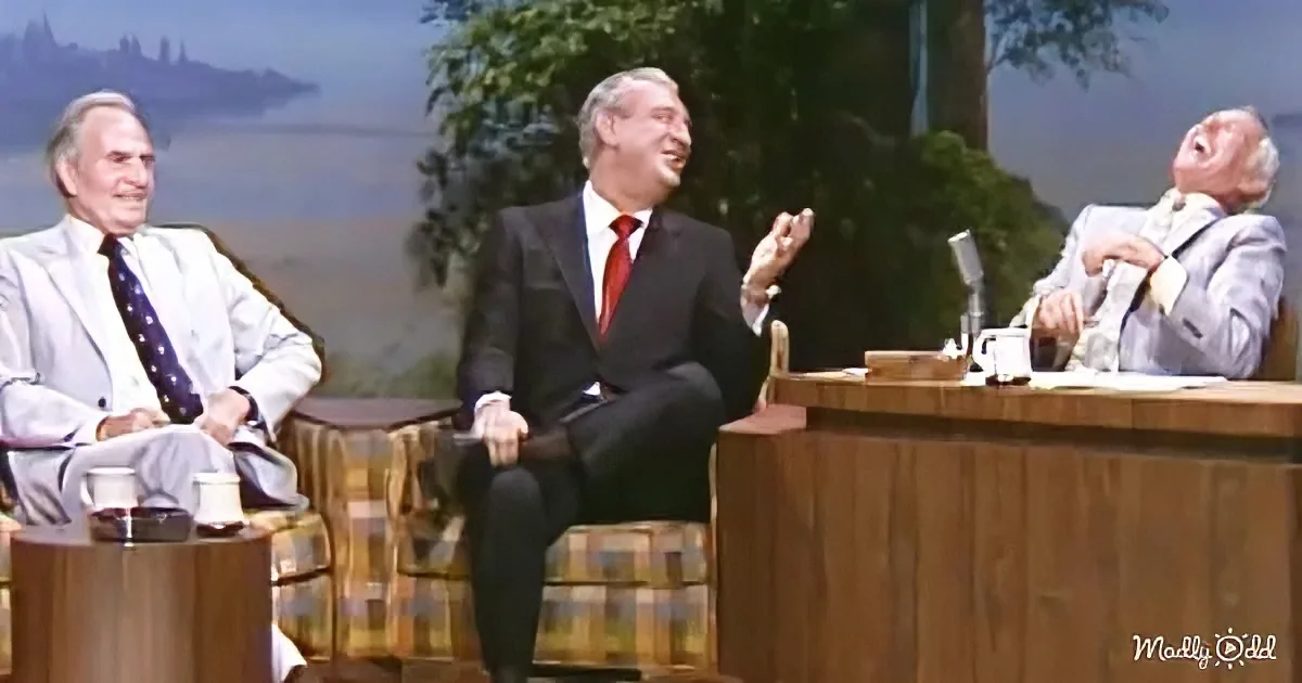 Rodney Dangerfield Keeps Johnny Carson Laughing for 10 Minutes Straight