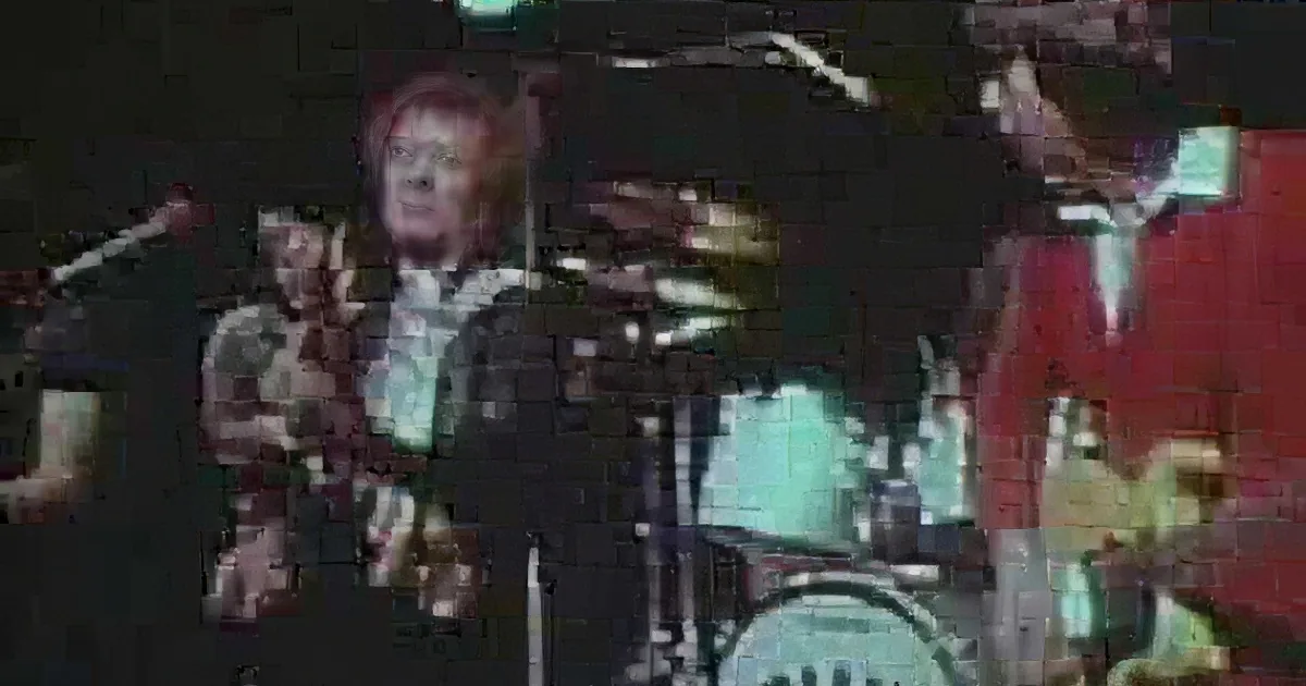 Experience the 70s Again With the Hollies' Masterpiece 'Long Cool Woman in a Black Dress' in 4k