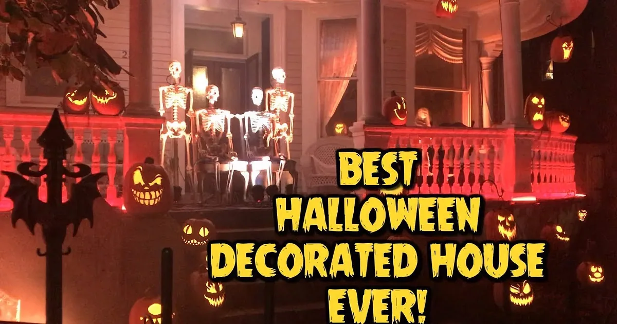 2 Million Captivated by Ghost Manor's Mesmerizing Skeleton Serenade