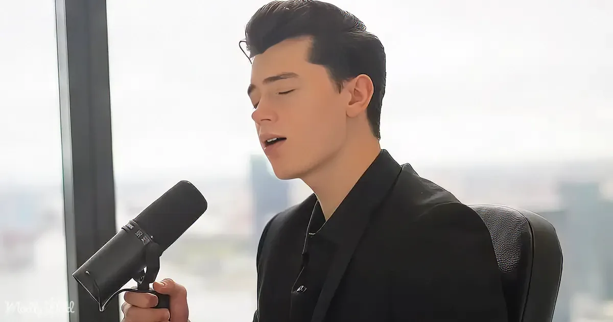 Teen Crooner Elliot James Reay Puts Modern Polish on the King''s ''Return to Sender''