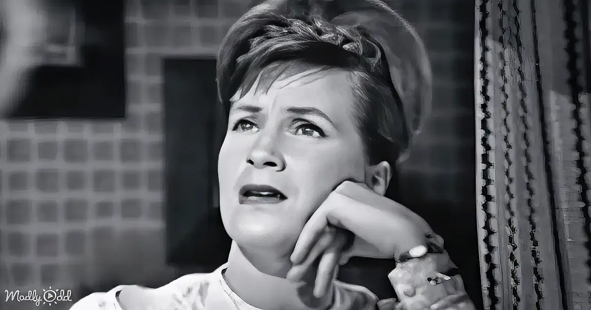 Let Skeeter Davis Take You Back With Her 1963 Hit 'The End of the World'